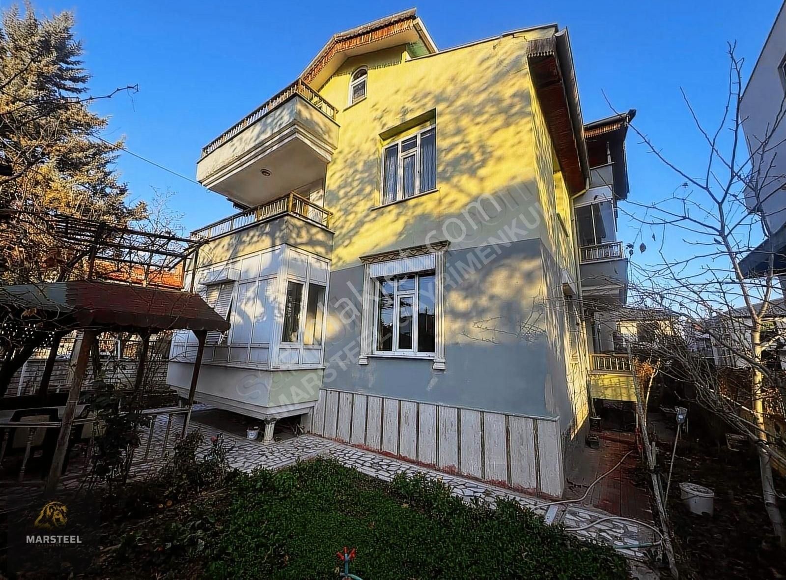 Meram Melikşah Kiralık Daire Marsteel Gayrimenkul'den Kafeler Sokağı Yakını Kiralık 3+1 Daire