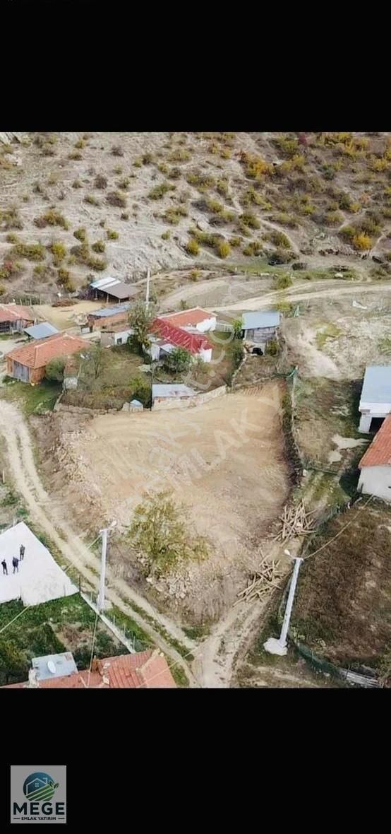 Kırklareli Merkez Erikler Köyü Satılık Konut İmarlı Kırklareli Erikler Köyünde Satılık 759m2 Arsa