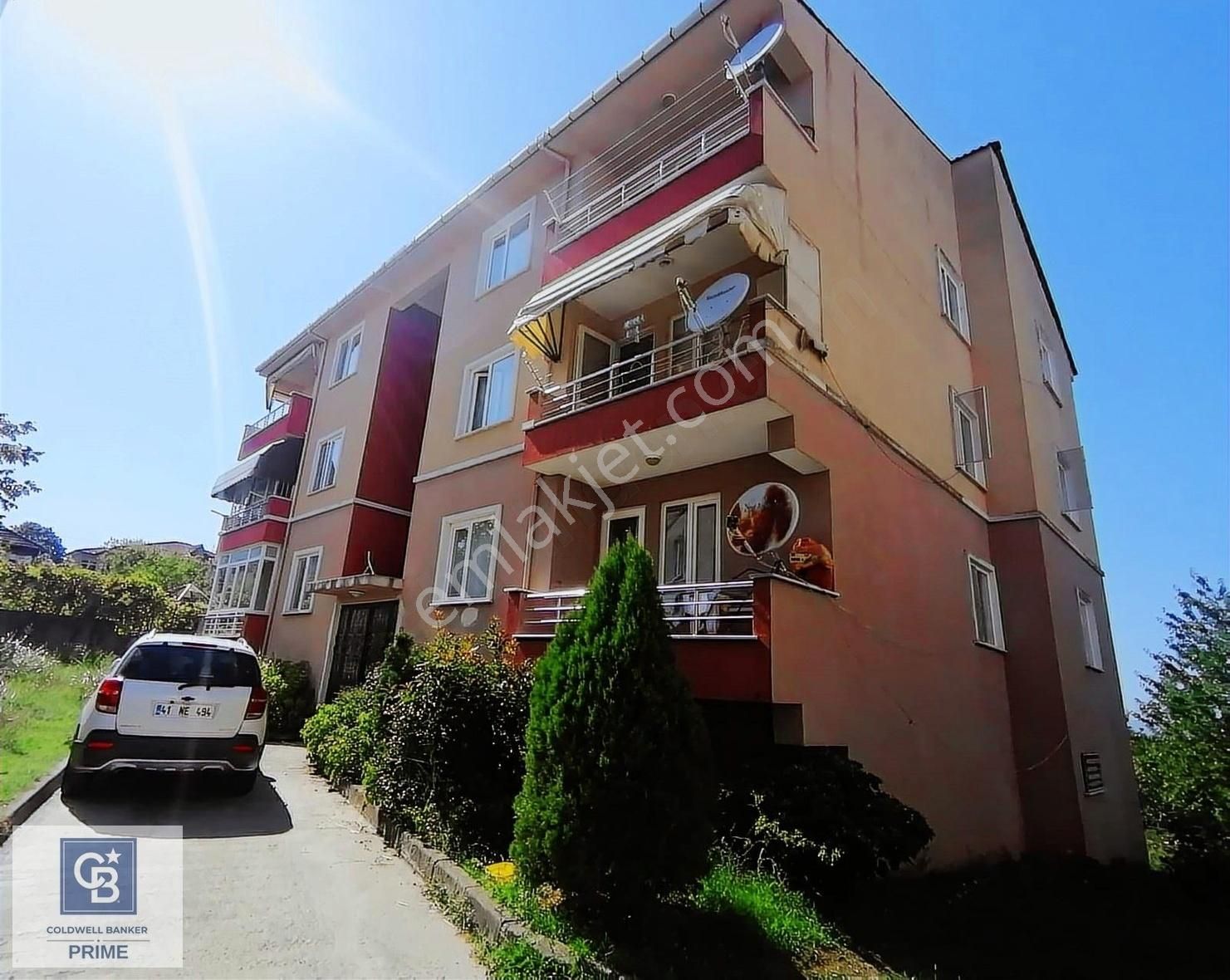 Kartepe Suadiye Satılık Daire Kartepe Suadiyede Site İçi Satılık 3+1