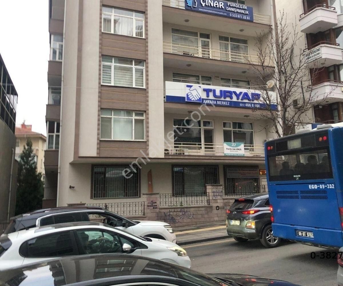 Çankaya Kavaklıdere Kiralık Daire Tunalıhilmi Caddesi Üzeri Geniş 2+1 Mobilyalı Kombili 120m2 Ön Cephe