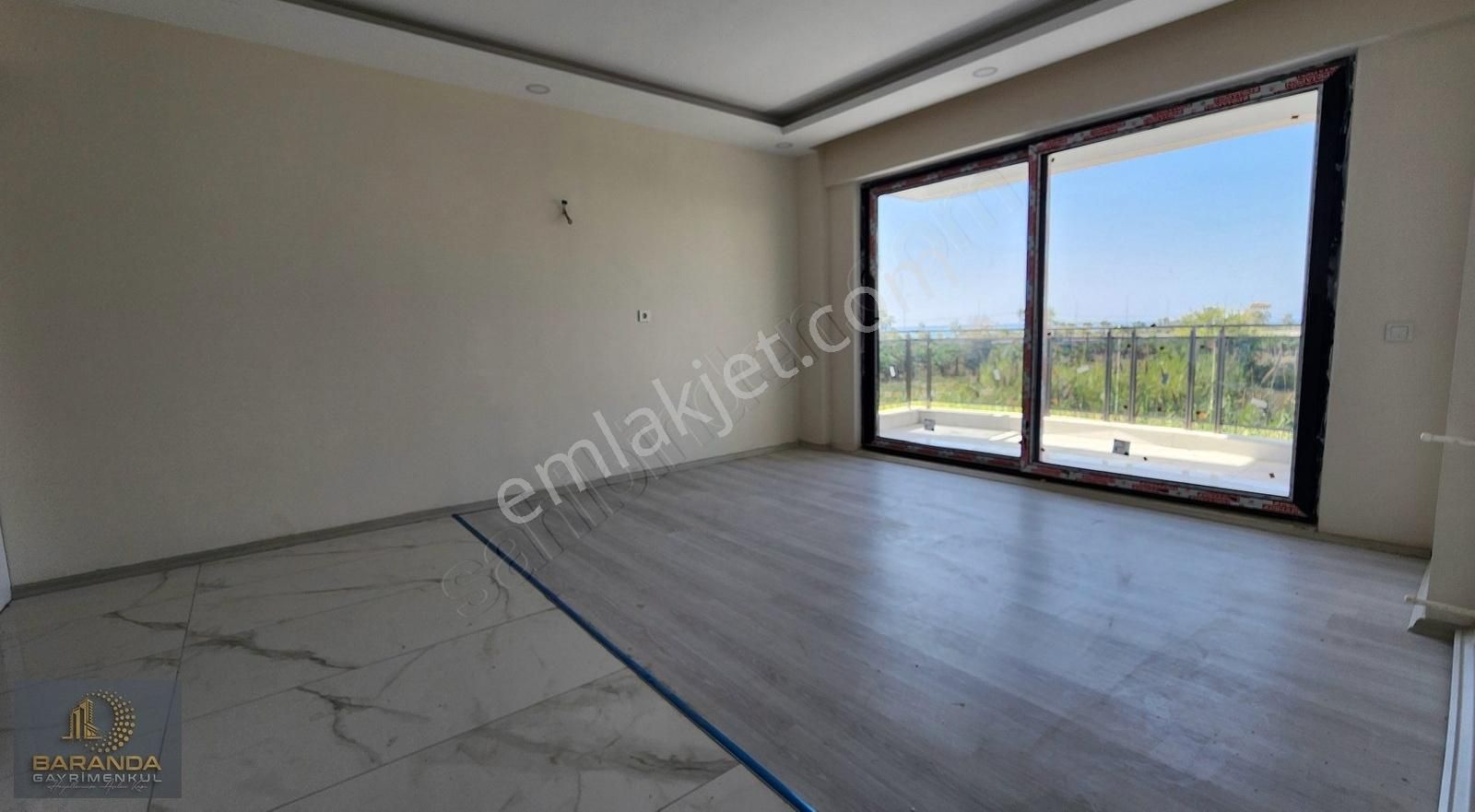 Finike Sahilde Lüks Projede Deniz Manzaralı Satılık 1+1 Rezidans - Görsel 4