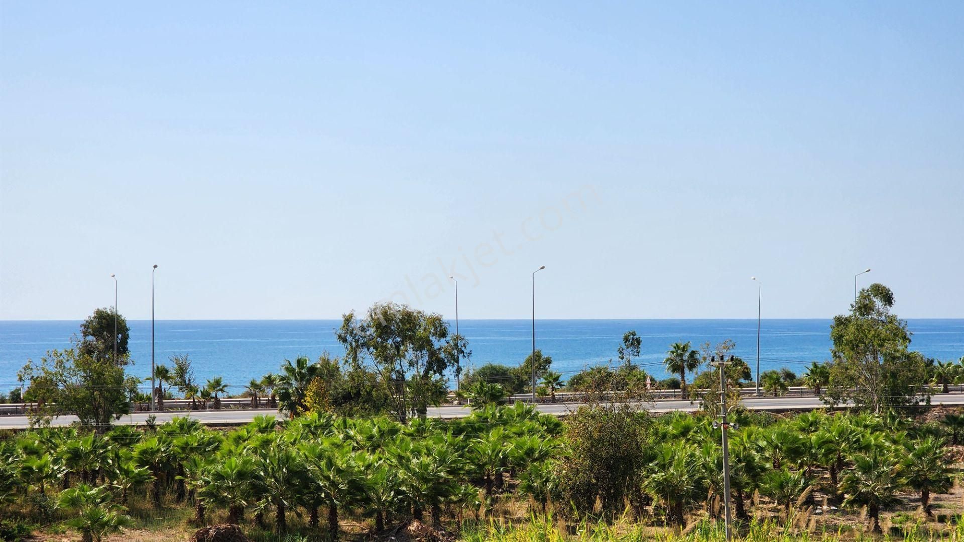 Finike Sahilde Lüks Projede Deniz Manzaralı Satılık 2+1 Rezidans - Görsel 13