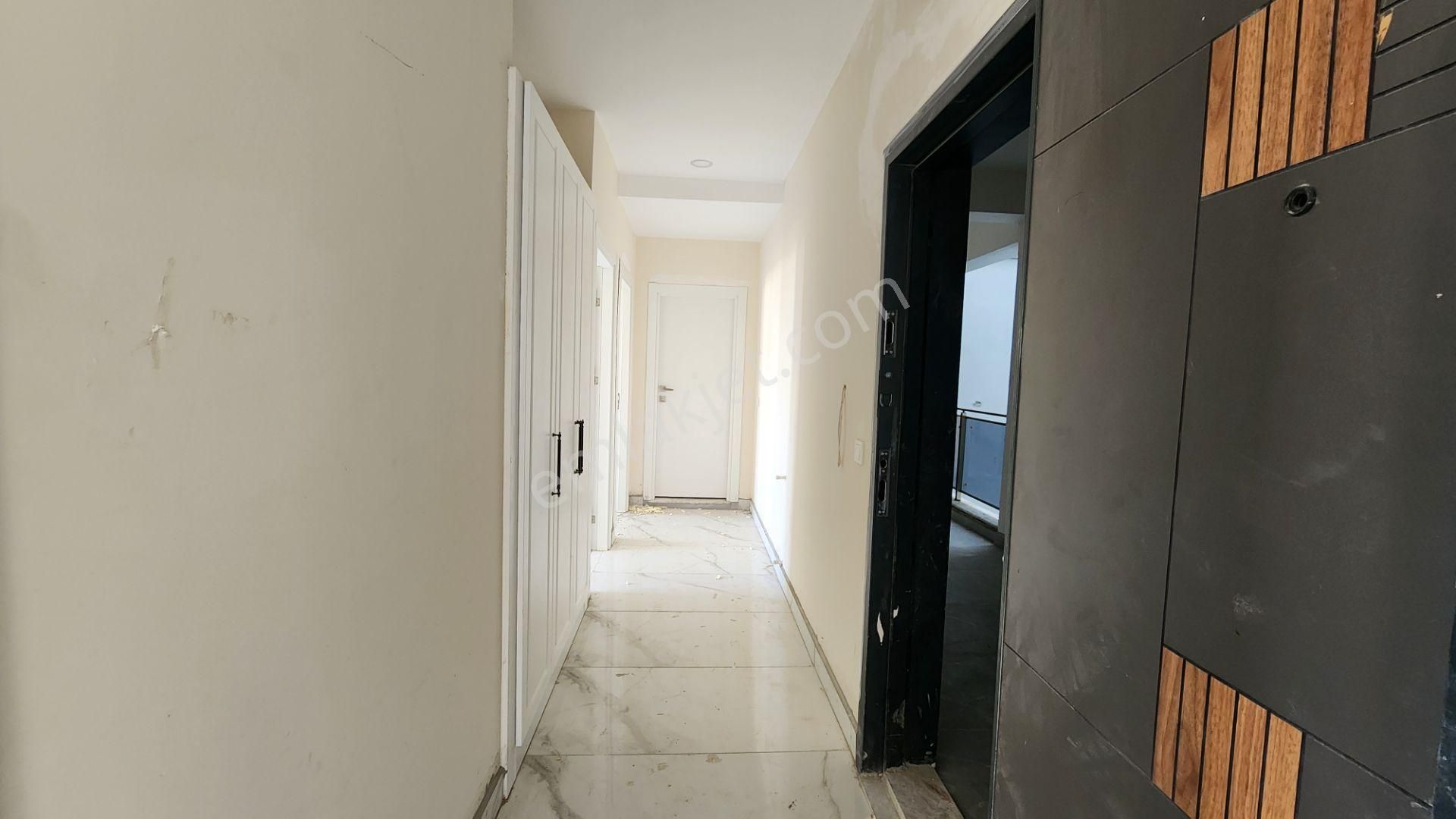 Finike Sahilde Lüks Projede Deniz Manzaralı Satılık 2+1 Rezidans - Görsel 7