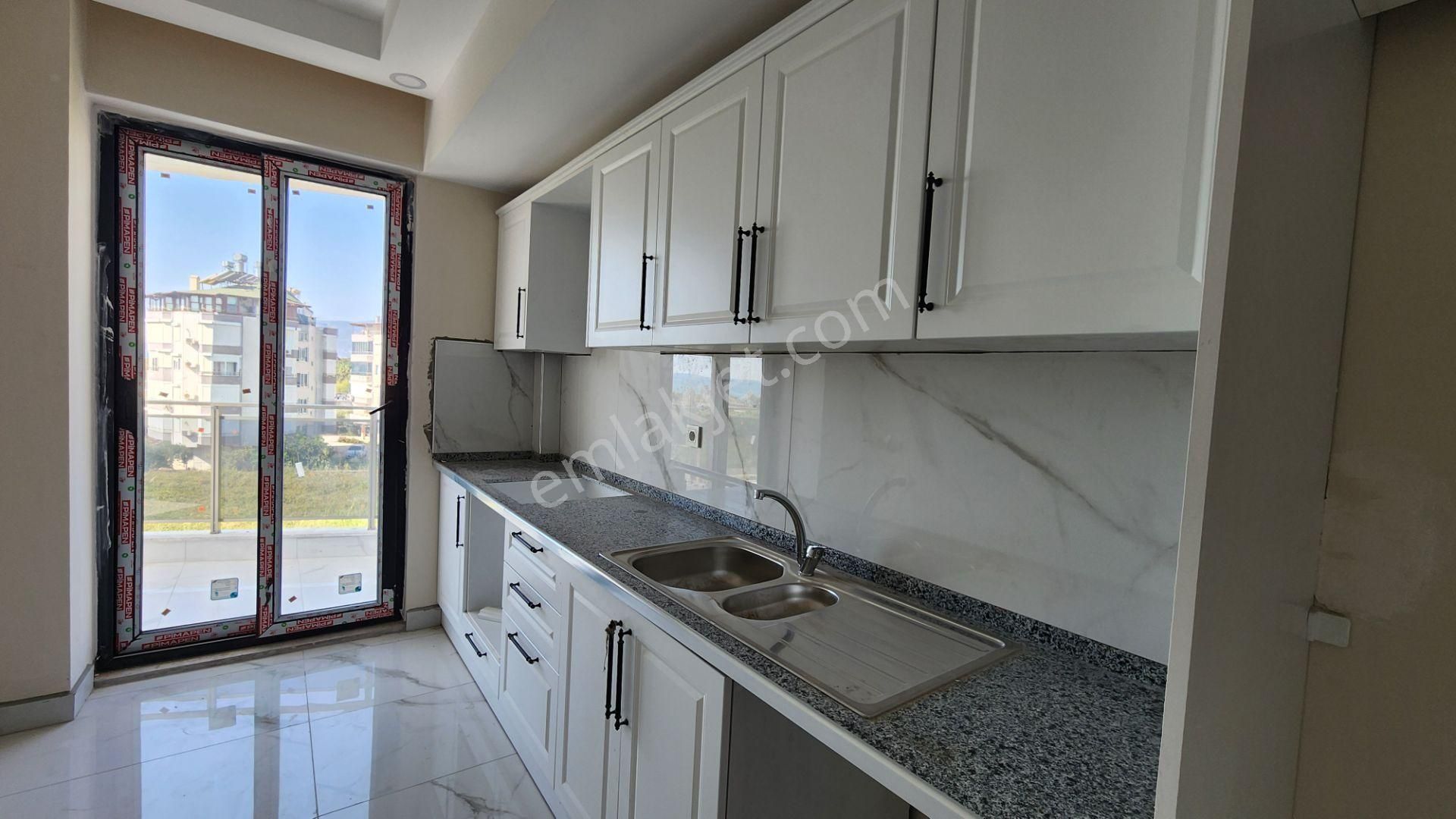 Finike Sahilde Lüks Projede Deniz Manzaralı Satılık 2+1 Rezidans - Görsel 14