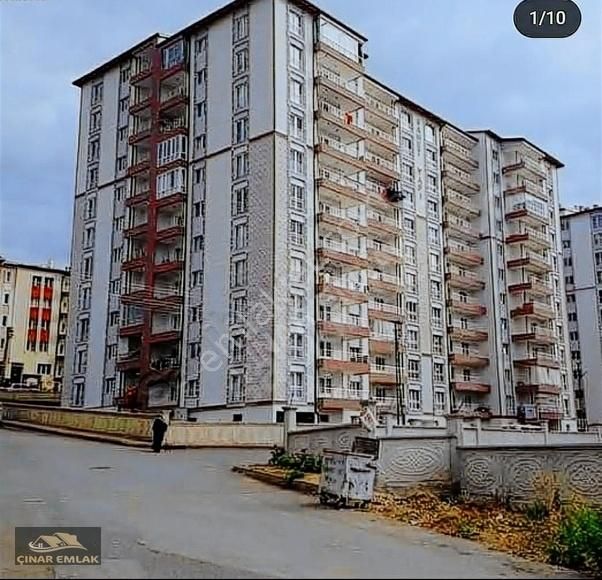 Sivas Merkez Fatih Satılık Daire Çınar Emlak'tan Fatih'te Site İçerisinde Satılık 3+1 Daire