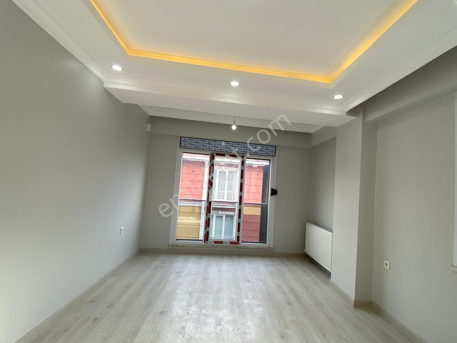 Küçükçekmece Fevzi Çakmak Satılık Daire Loft'tan Fevziçakmak'da 4+1 150m2 Ön Cephe Sıfır Lüks Dublex