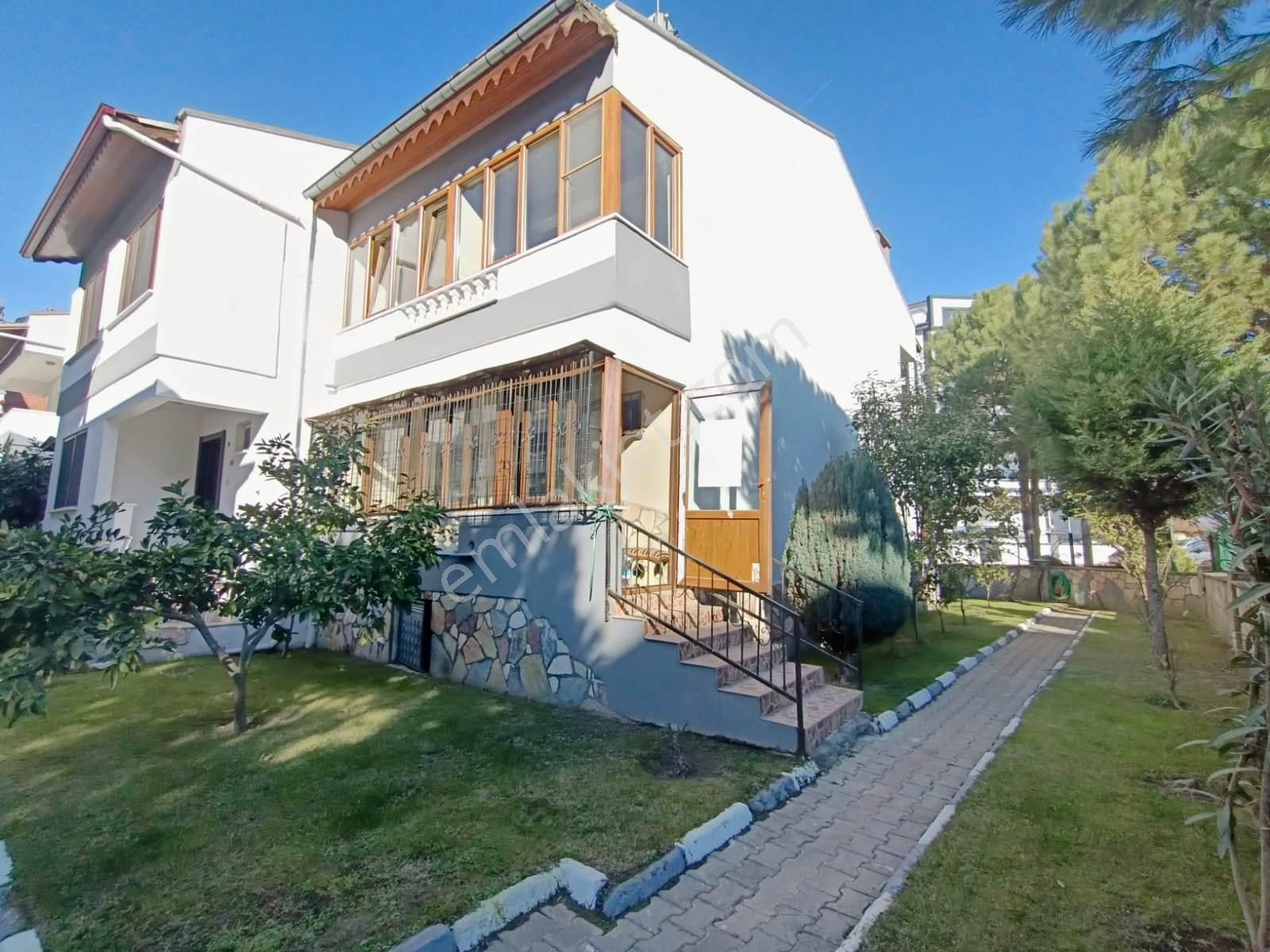 Balıkesir Edremit Boğaz Manzaralı Satılık Villa ꧁ay Emla'ktan꧂akçay'da Köşe Cephe Doğa İle İç İçe Muhteşem Ötesi Şömineli 3+1 Satılık Müstakil Ev