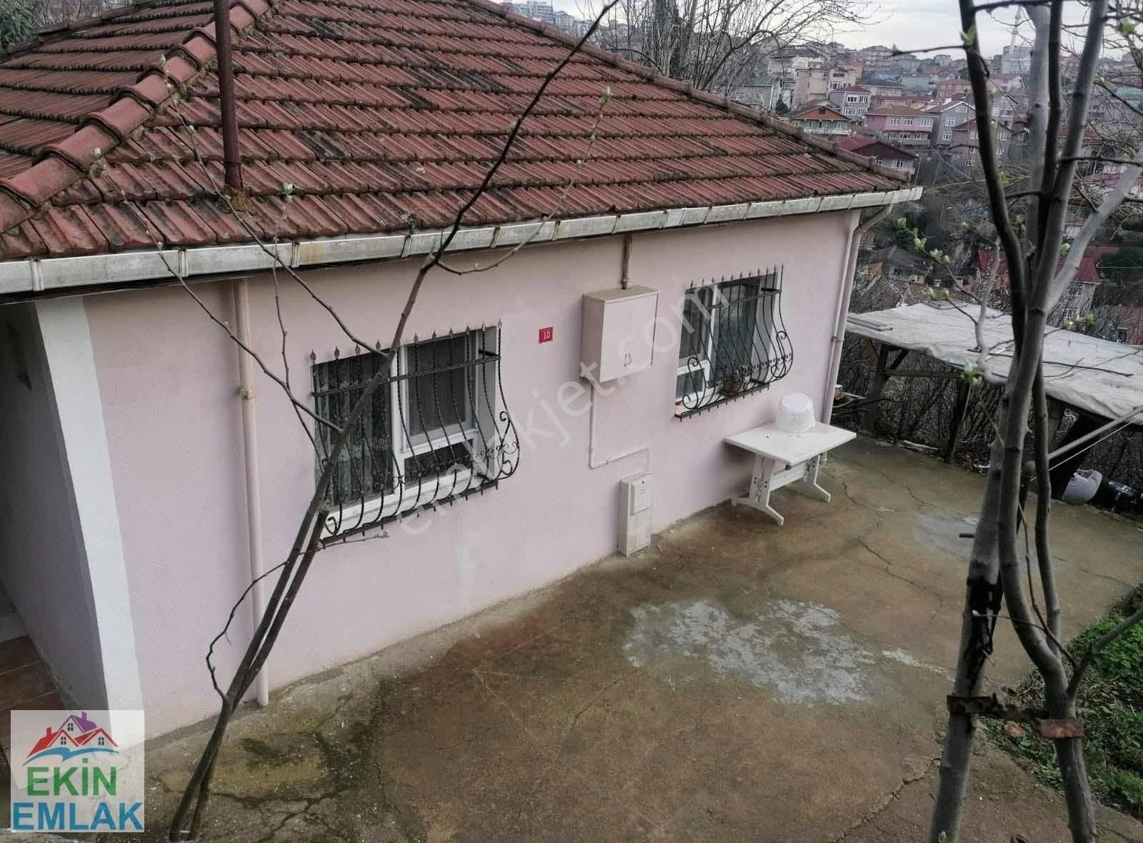 Beykoz Paşabahçe Satılık Müstakil Ev Beykoz Paşabahce De 400m2 Arsa İcinde Satılık Müstakil