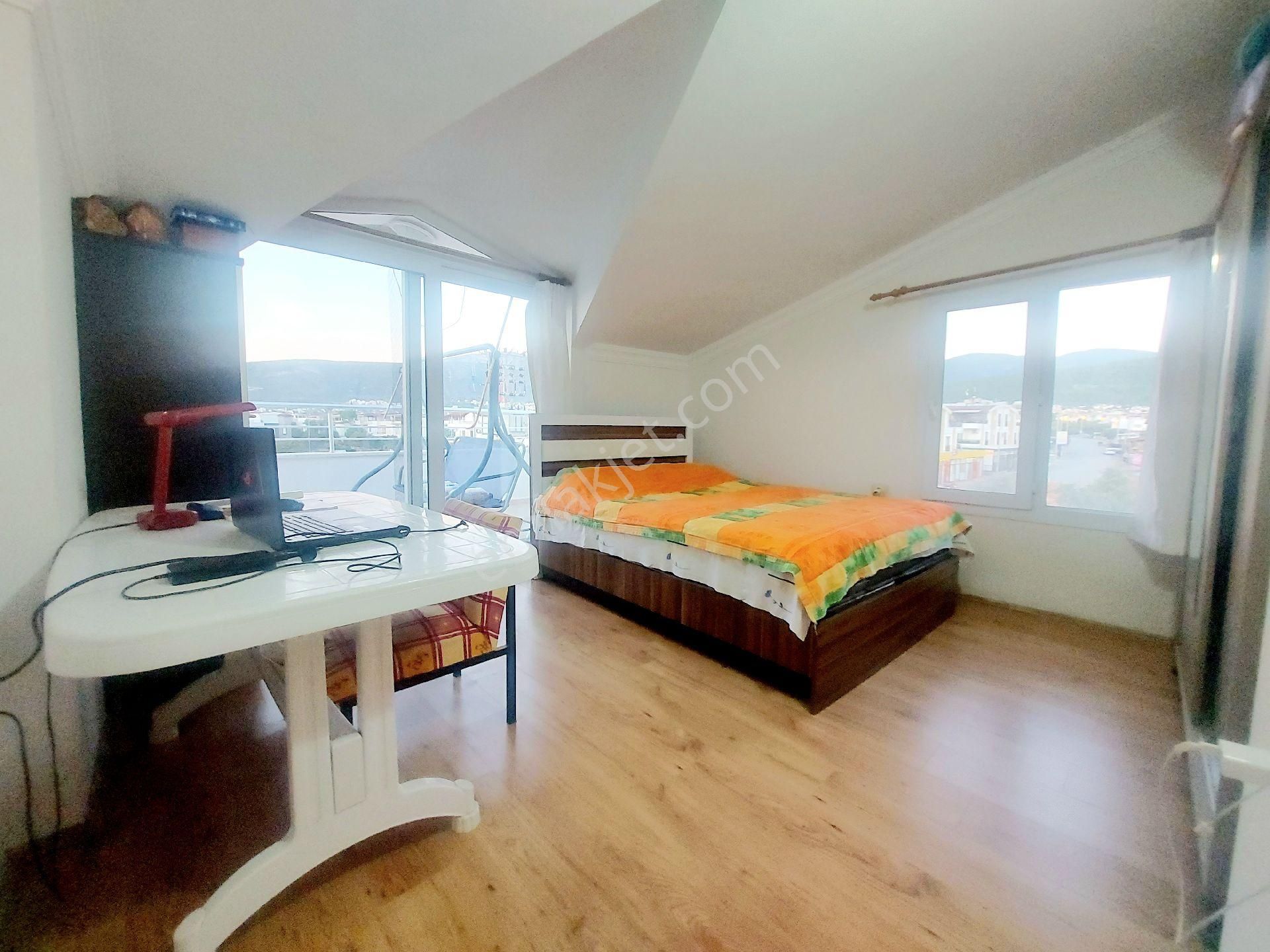 Didim Akbükte Sahile 70m Mesafede Deniz Manzaralı 3+1 Dublex Daire - Görsel 17