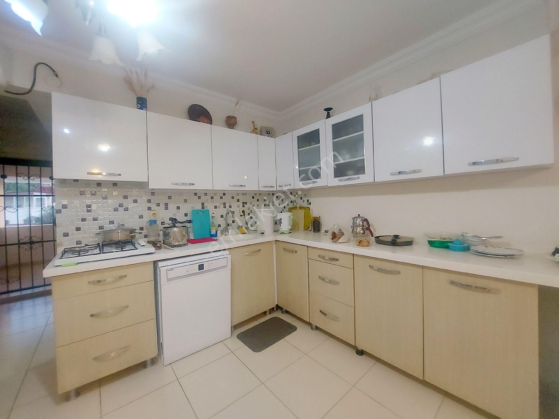 Didim Akbükte Sahile 70m Mesafede Deniz Manzaralı 3+1 Dublex Daire - Görsel 9