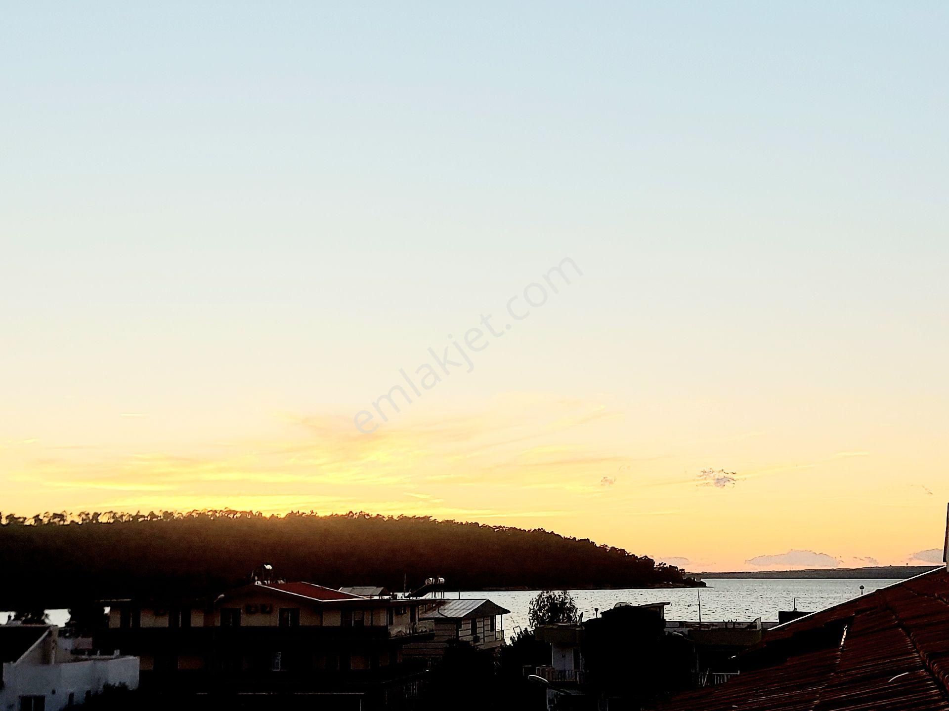 Didim Akbükte Sahile 70m Mesafede Deniz Manzaralı 3+1 Dublex Daire - Görsel 22