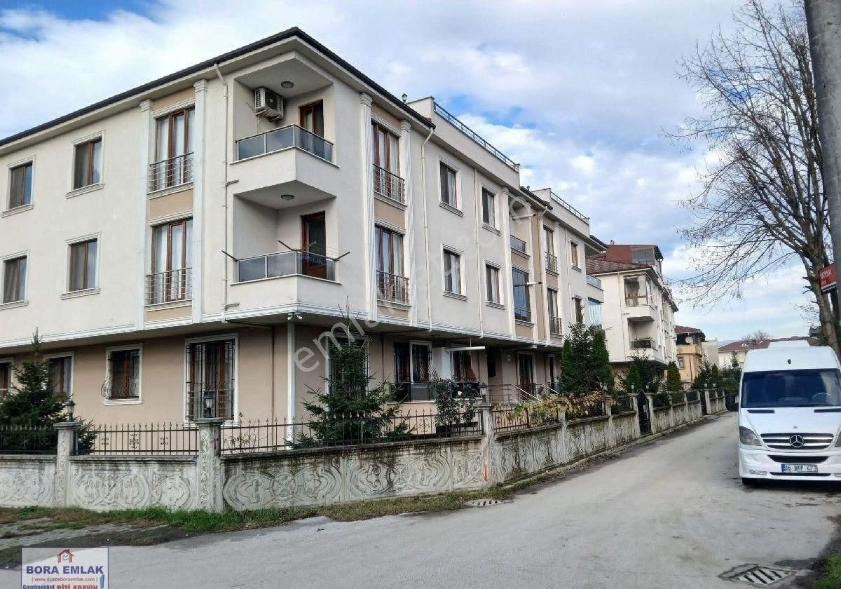 Düzce Merkez Kiremitocağı Kiralık Daire Düzce Kiremitocağı Mahallesinde Kiralık 2+1 100m2 Daire