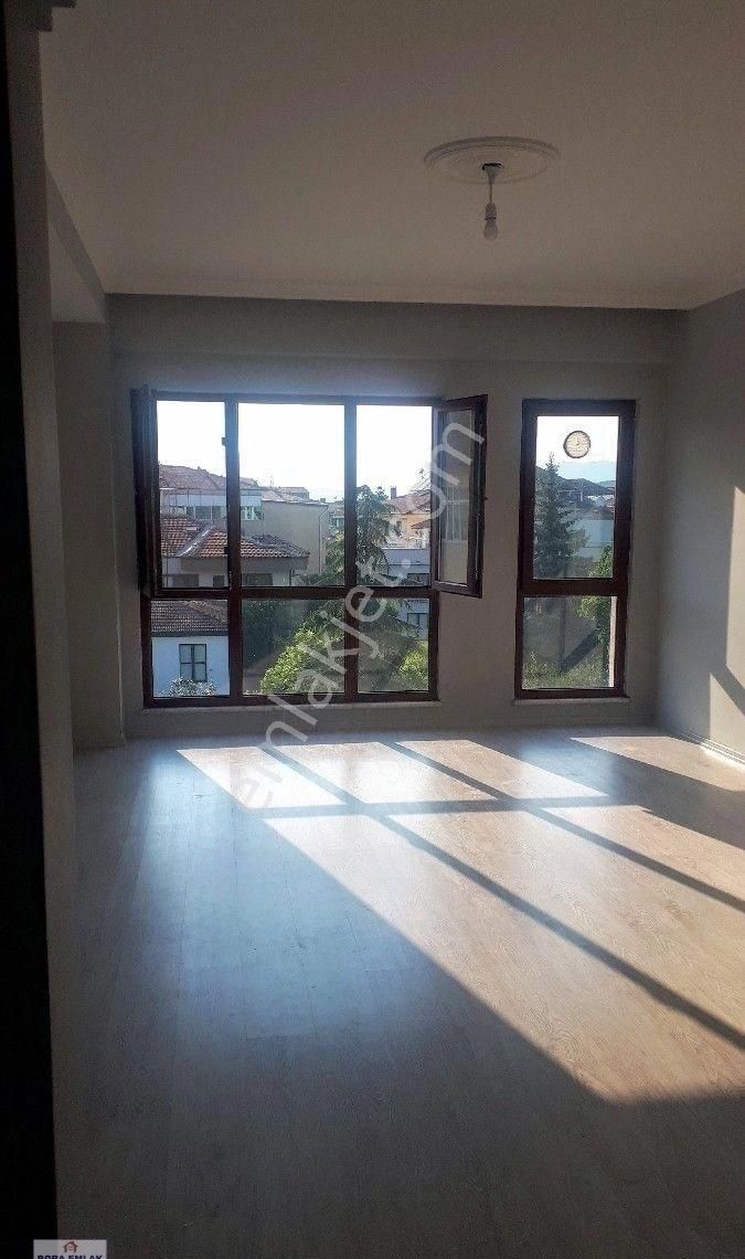 Düzce Merkez Nusrettin Kiralık Daire Düzce Nusrettin Mahallesinde Kiralık 2+1 100 M2 3.kat Daire