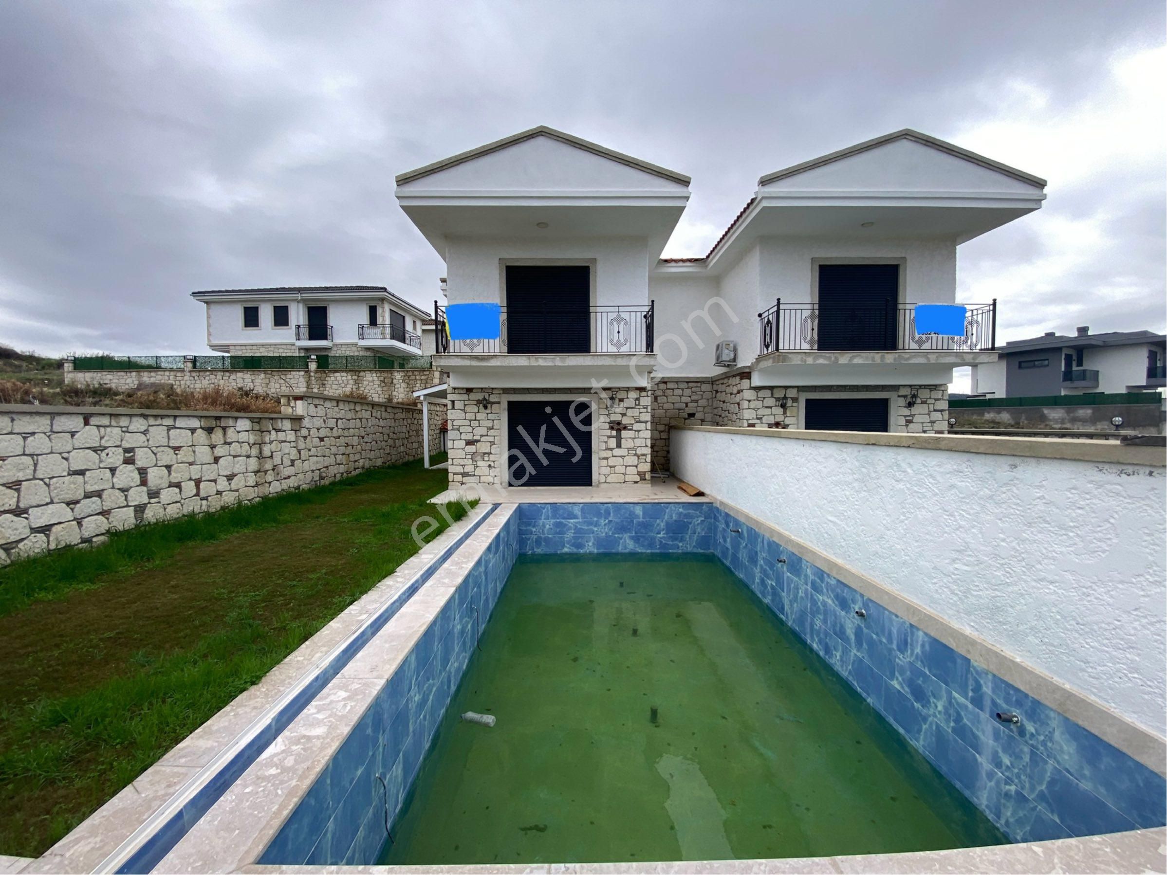 Çeşme Şifne Satılık Villa Alya Gayrimenkul Çeşme Şifnede 3+1 Villa