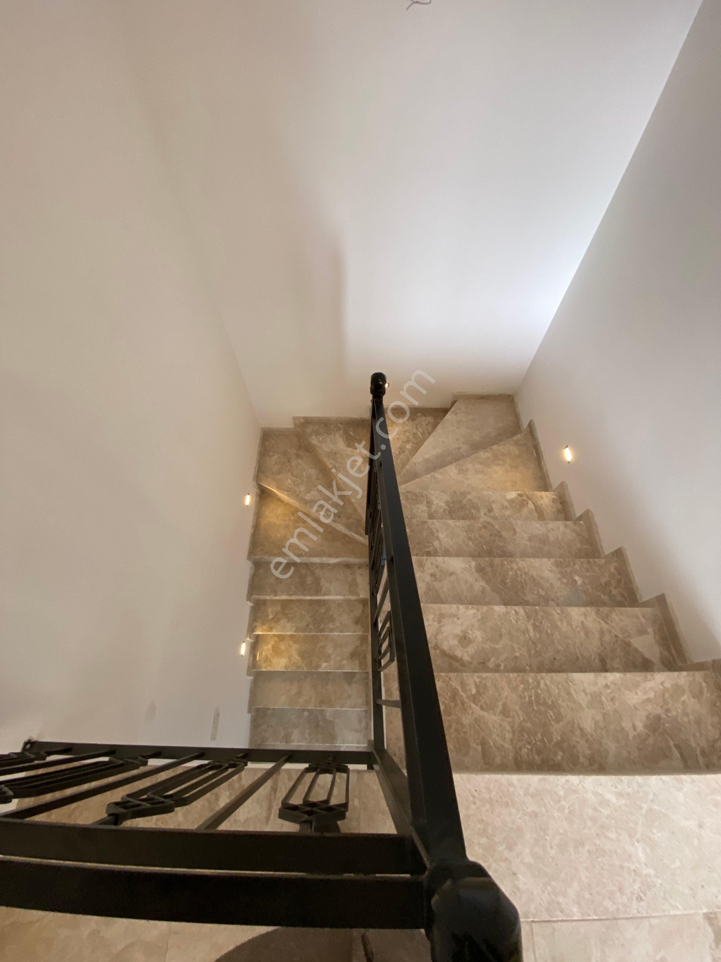 Alya Gayrimenkul Çeşme Şifnede 3+1 Villa - Görsel 5