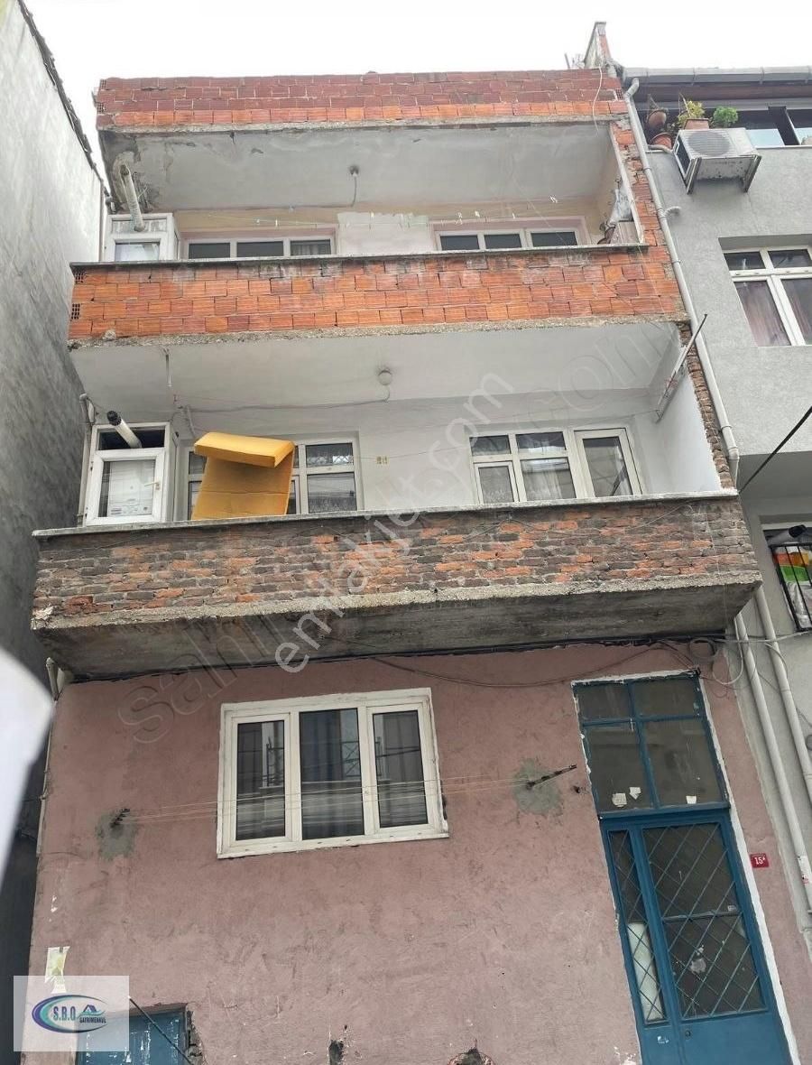 Kağıthane Merkez Kiralık Daire Kağithane Yahya Kemal Mah. 2+1 80 M2 Kiralik Arakat Daire