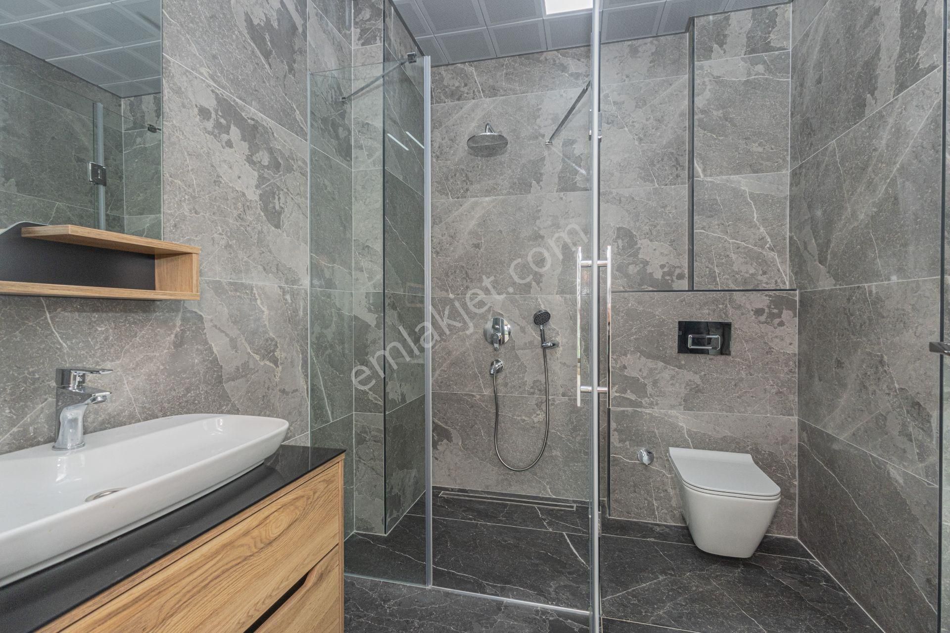 Döşemealtı Yeşilbayır'da Park Cepheli 4+1 Lüks Villa - Görsel 12