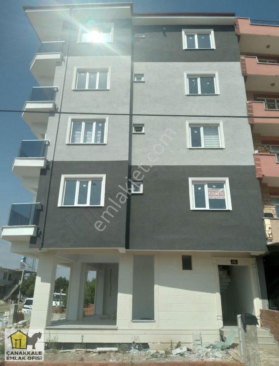 Ezine Camikebir Satılık Daire Çanakkale Ezinede Satılık Dairemiz 1+1