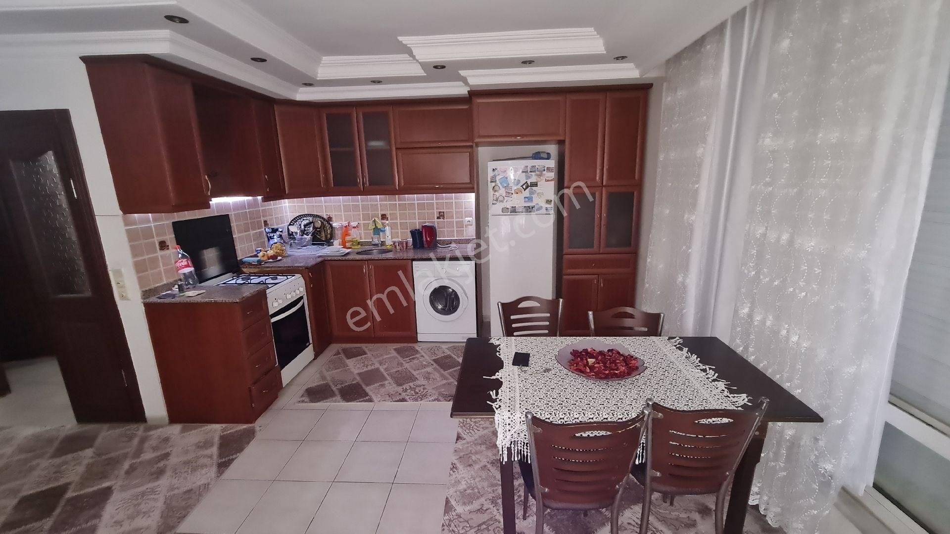 Alanya Kızlar Pınarı Kiralık Daire Alanya Merkezde Kleopatra Plajı Üstünde Uygun Sitesinde Full Eşyalı Kiralık Daire