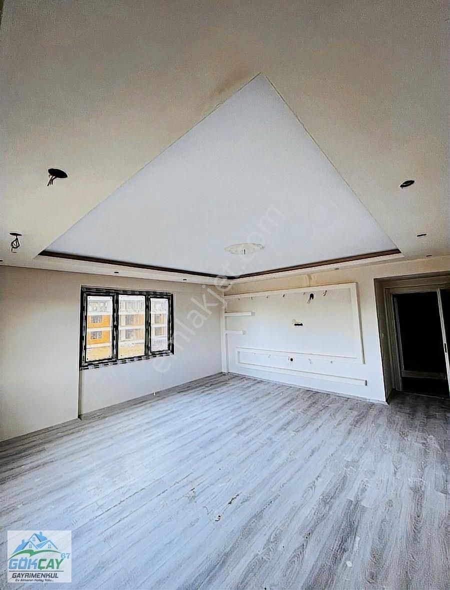 Site İçinde Acil Satılık 3+1 Ebeveyn Banyolu Havuz Cepheli Daire - Görsel 14
