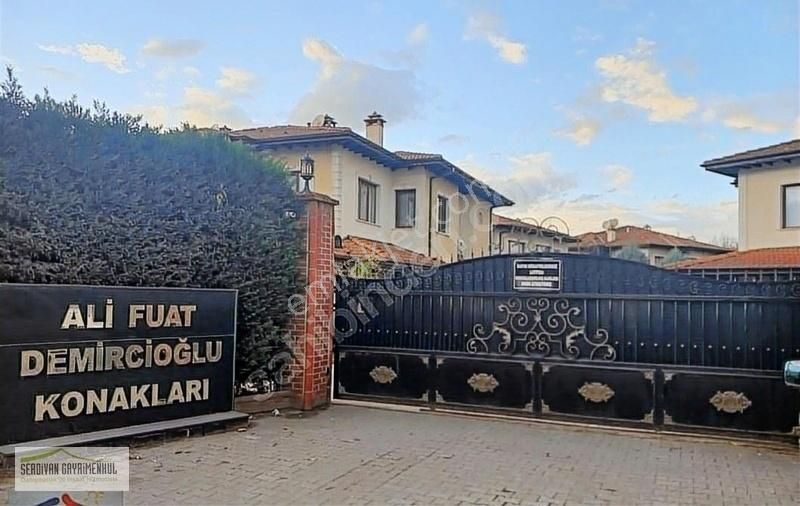 Adapazarı Tekeler Satılık Villa Ali Fuat Demircioğlu Konakları Müstakil Bahçeli Villa