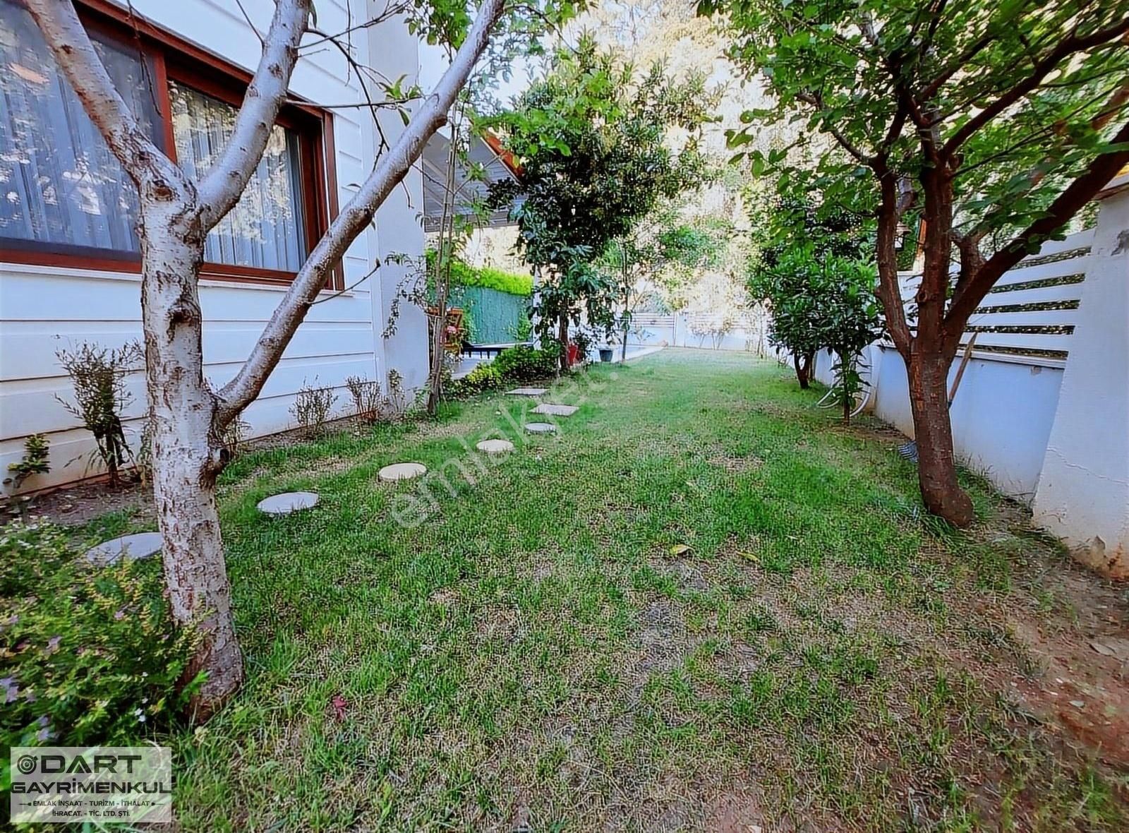 Marmaris İçmeler Kiralık Villa Marmaris İçmeler'de Havuzlu 5+1 Villa