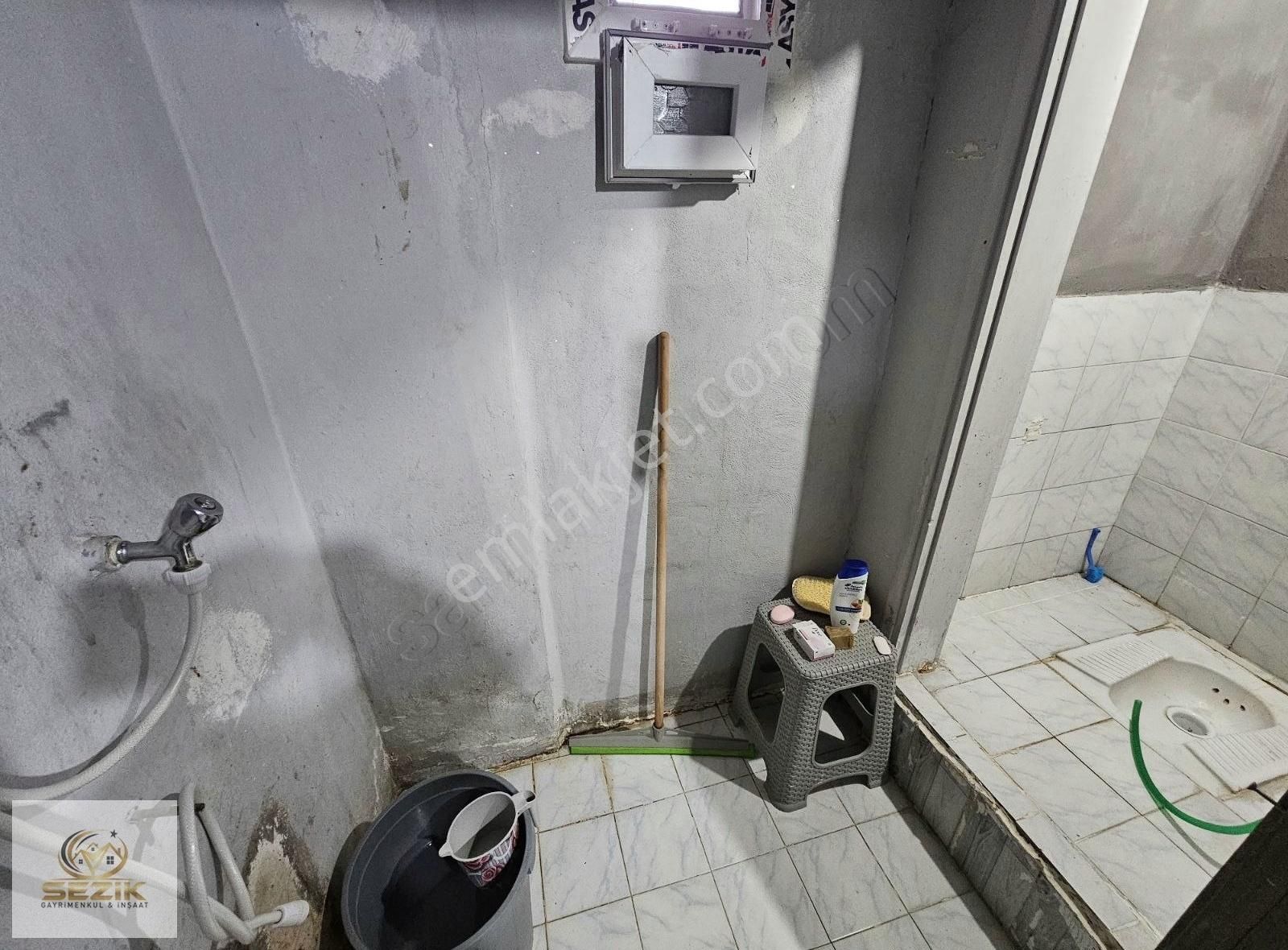 Yenibey Mh 3.5 Katlı Kiracılı Müstakil Ev Acil Satılık Güney Cph - Görsel 11