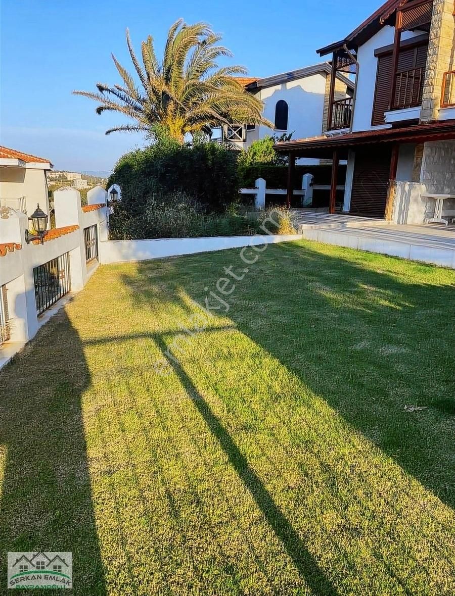 Çeşme Cumhuriyet Satılık Villa İzmir Çeşme Deniz Manzaralı 2+1 Mahmut Demir Den