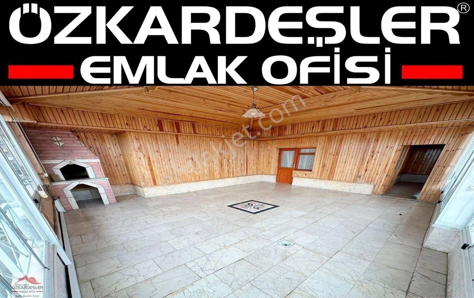 Keçiören Ayvalı Satılık Daire Farabi Lisesi Karşısı Geniş Kullanım! *manzaralı 40m2 K.teraslı*