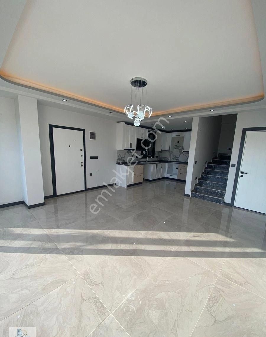 Didim Hisar Mahallesinde Otoparklı Geniş Teraslı 3+1 Villa - Görsel 18