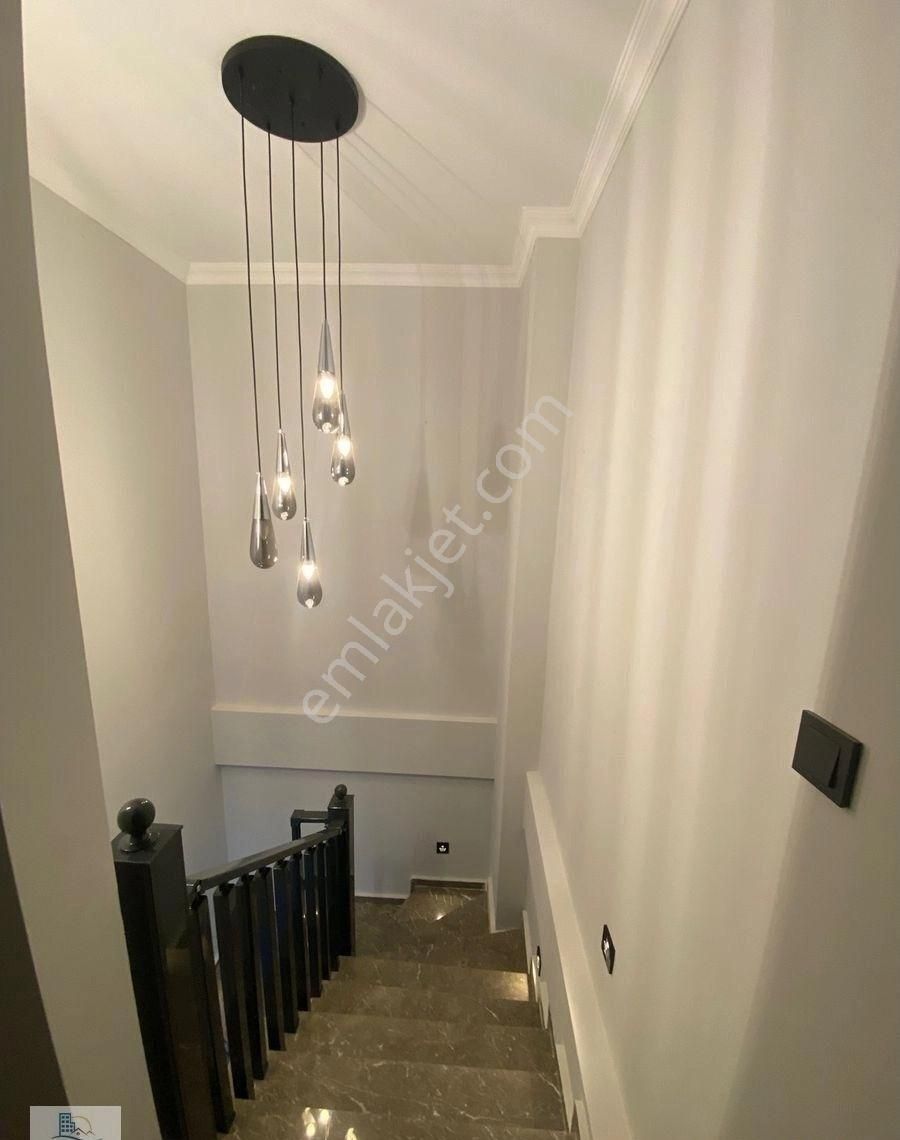 Didim Hisar Mahallesinde Otoparklı Geniş Teraslı 3+1 Villa - Görsel 4