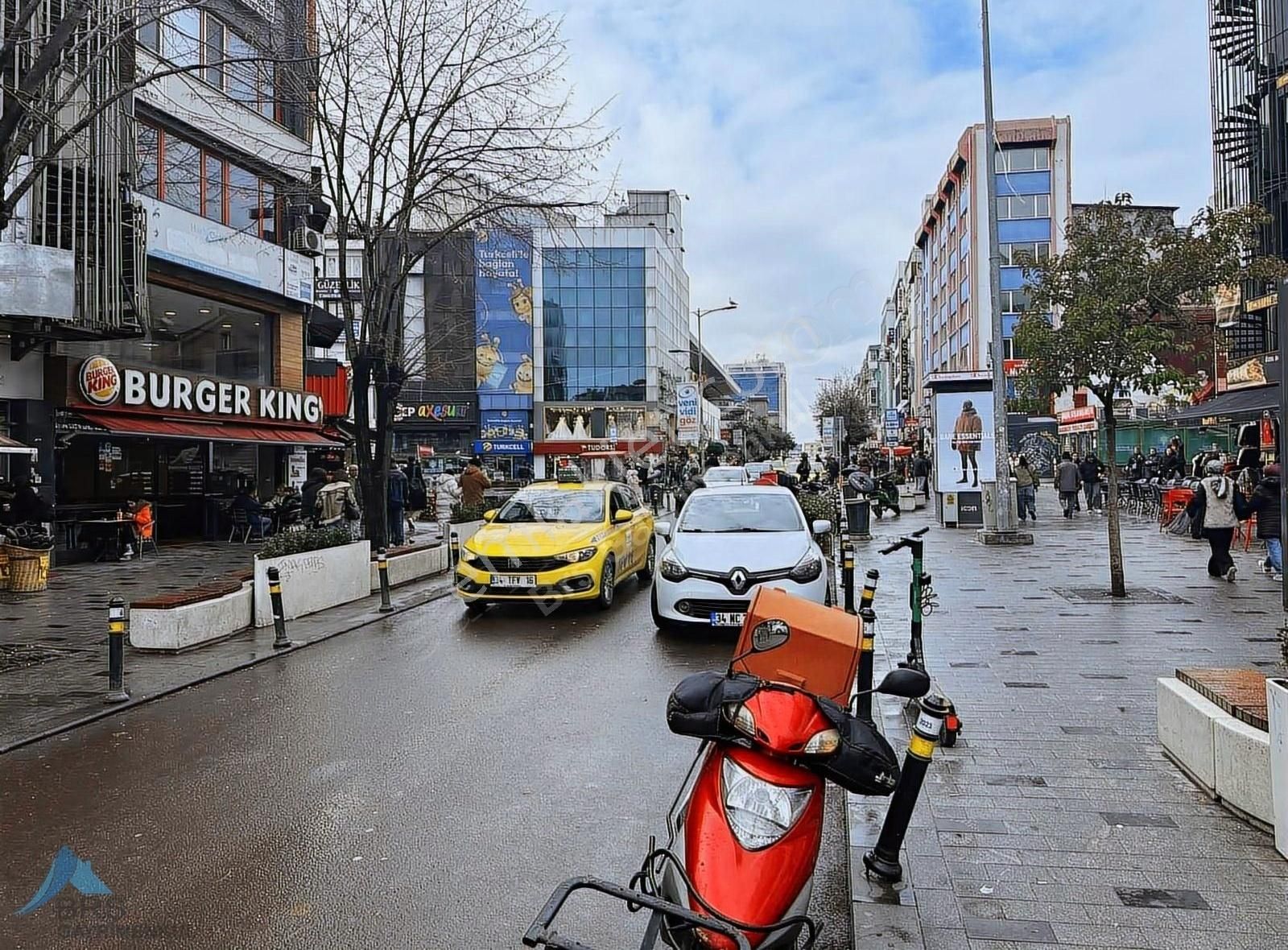 Bakırköy Cevizlik Kiralık İşhanı Katı Bakırköy Merkezde Temiz Ofis