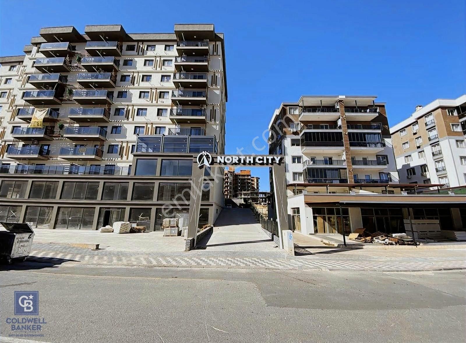 Menemen Gazi Satılık Daire İzmir Menemen North City'de Teraslı Satılık 3+1 Daire