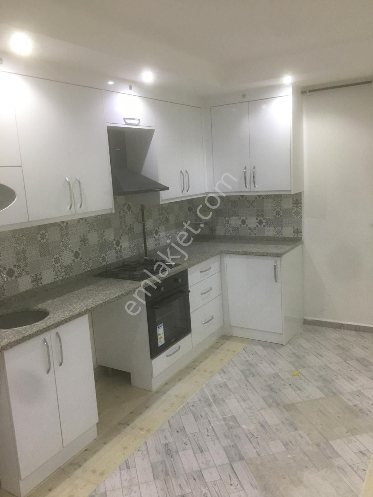 Merkezefendi Gümüşçay Kiralık Daire Gümüşçay Harika Konumda *3+1* 140m2 *bahçekat Kiralık Daire