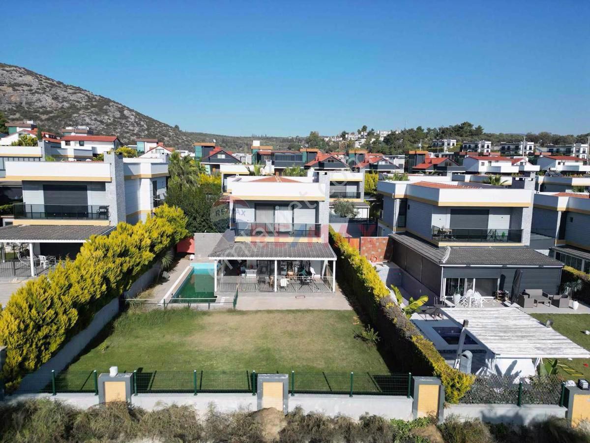 Kuşadası Değirmendere Satılık Villa Markada Konakları'nda Özel Havuzlu Satılık 4+1 Müstakil Villa