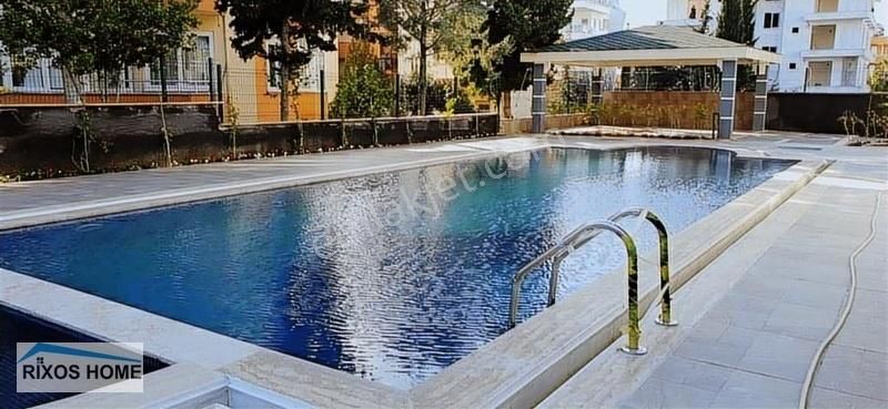 Alanya Avsallarda Satılık Lüks Dubleks - Görsel 10