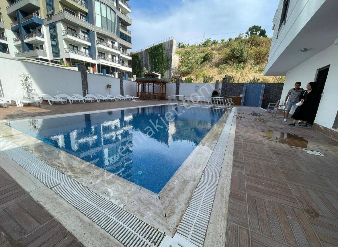 Alanya Mahmutlar Kiralık Daire Mahmutlar Mahallesi 1+1 Yeni Bina Full Aktiviteli Kiralık Ev