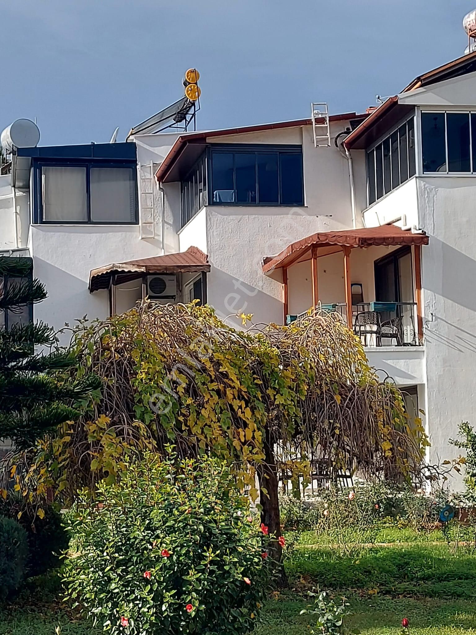 Anamur Güzelyurt Mahallesi Altınyunus Sitesinde Satılık 4+1 Tripleks Daire - Görsel 9