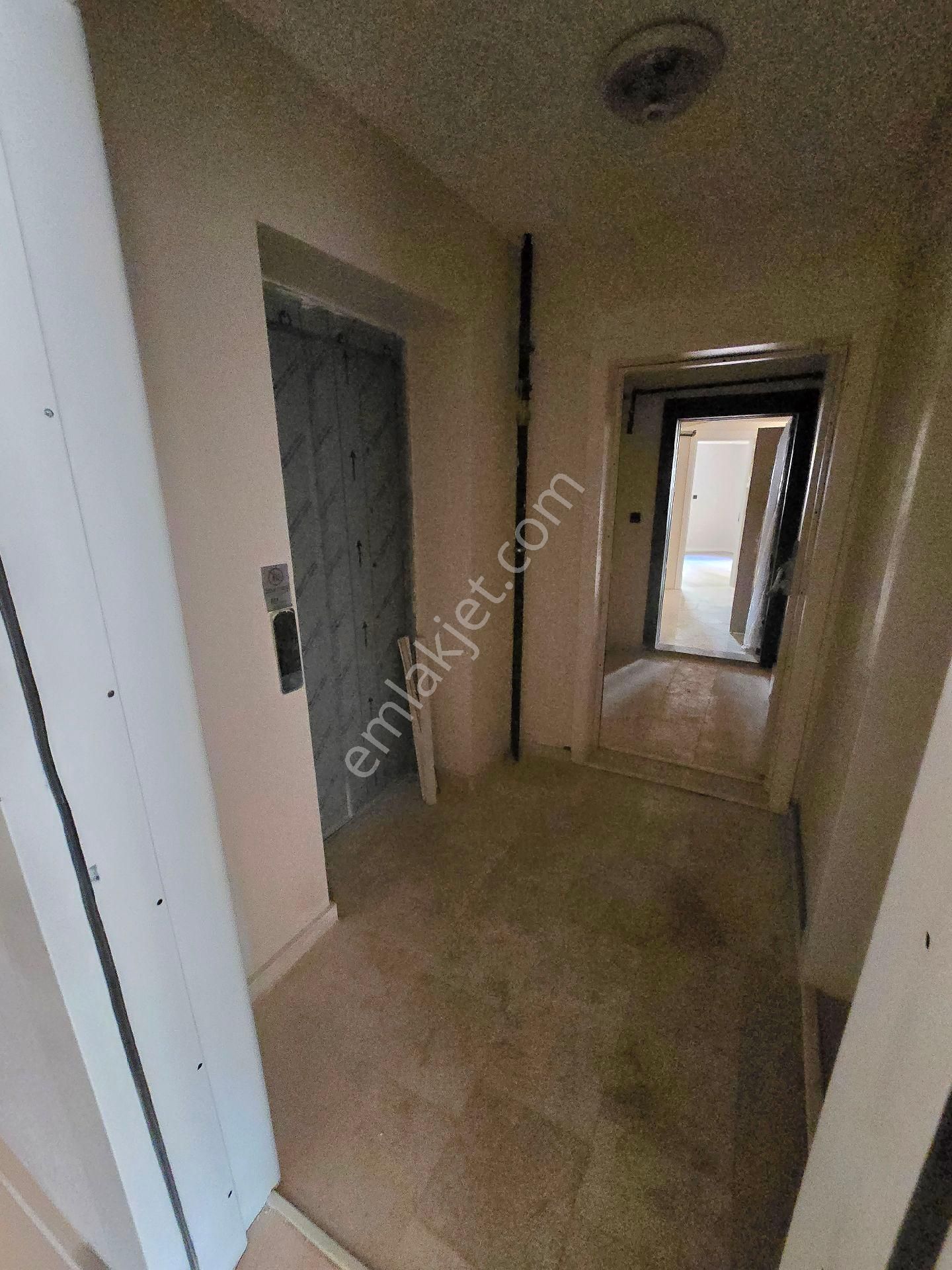 Karabağlar Basın Sitesi Satılık Daire Basın Sitesinde Satılık 3+1 Sıfır Daire