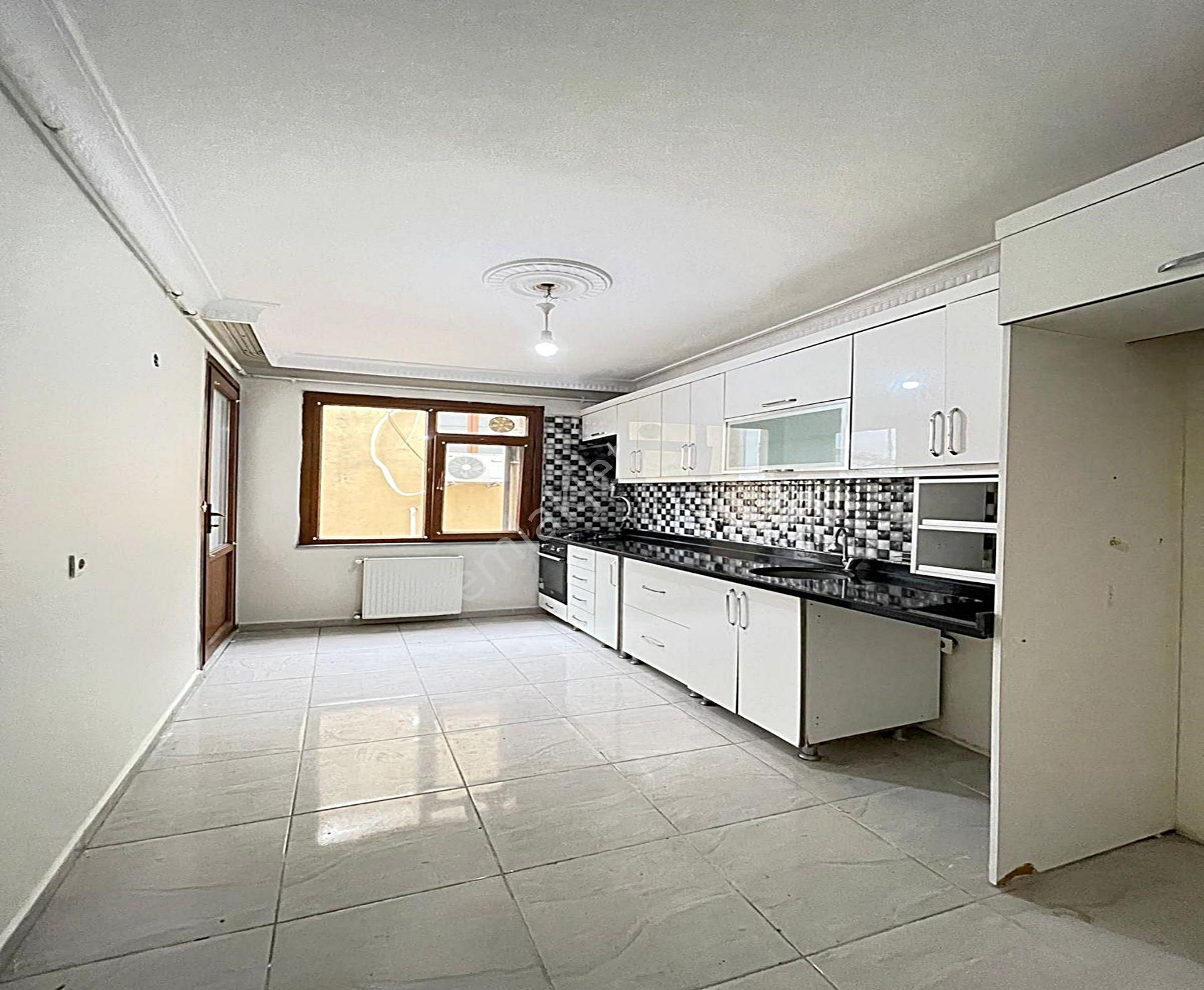 Metrobüse Yakın Kat Mülkiyetli Balkonlu 3+1 Satılık Daire! - Görsel 15