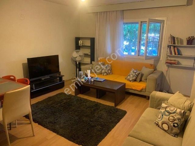 Karşıyaka Bahriye Üçok Kiralık Daire Karşıyaka Çarşı Yakını 2+1 Eşyalı Kiralık Daire