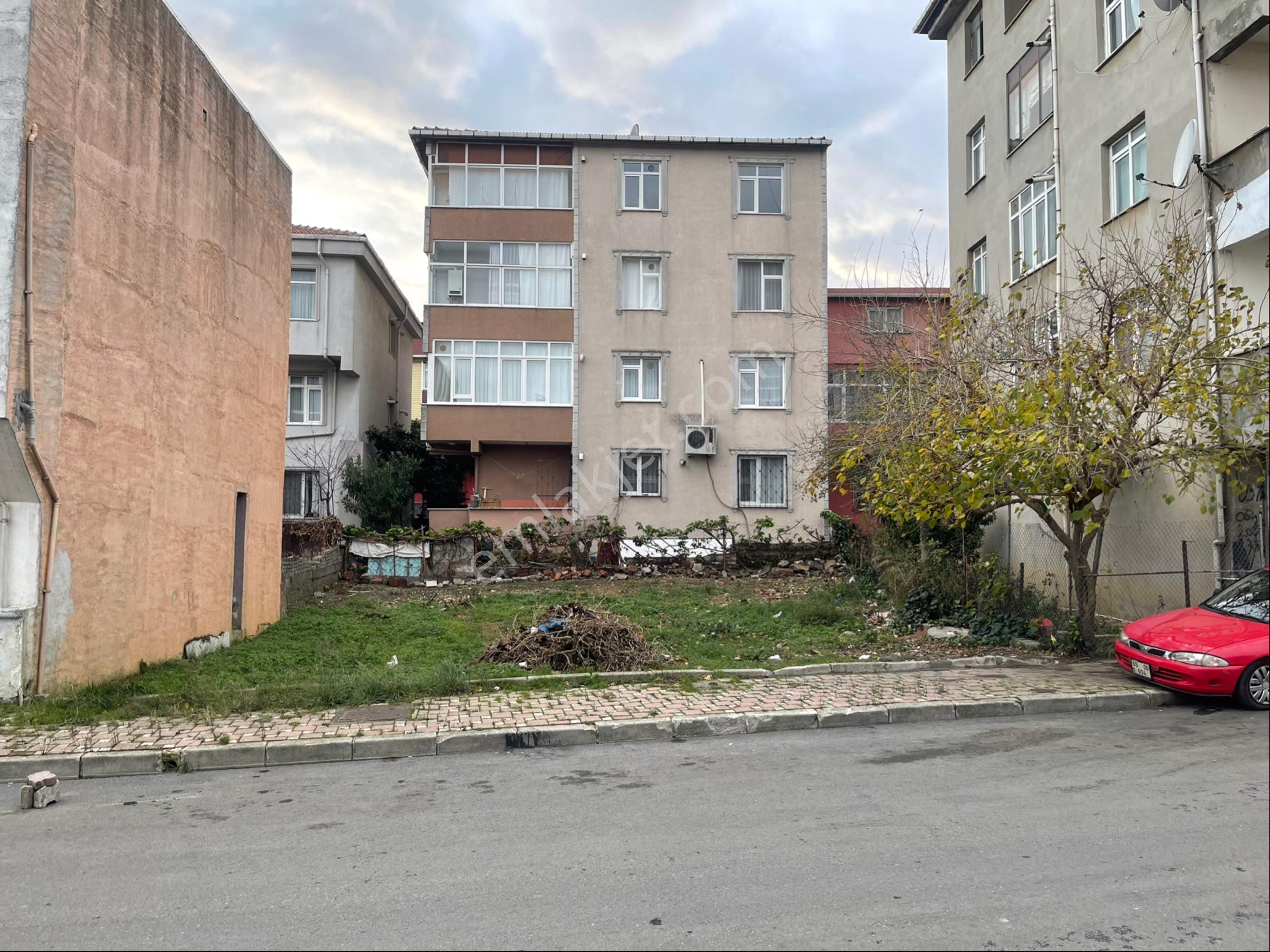 Çekmeköy Taşdelen Soğupınarda Kiralık Boş Arsa