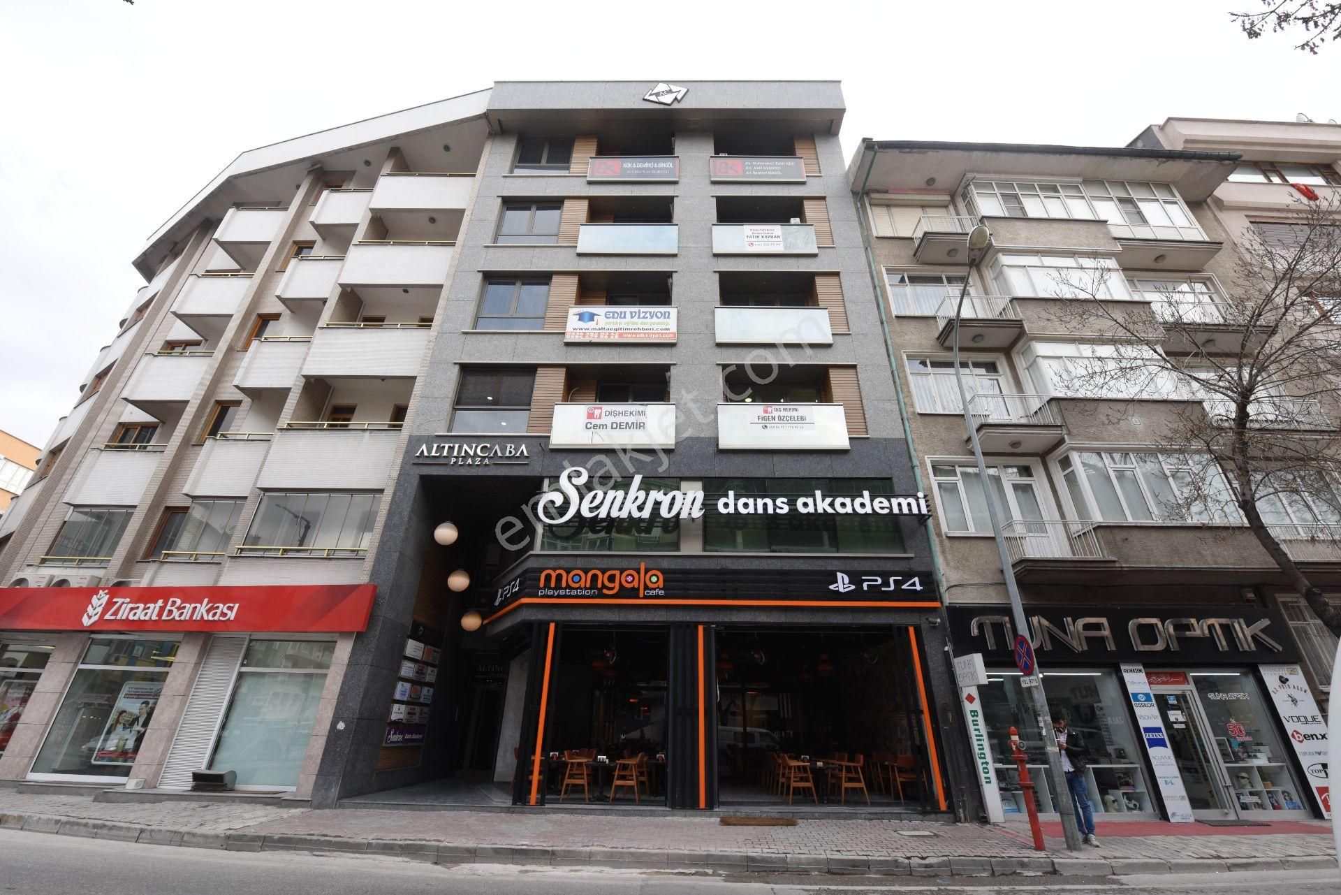 Meram Konevi Satılık Ofis Konya/meram Altıncaba Plaza'da 150 M² Satılık Ofis