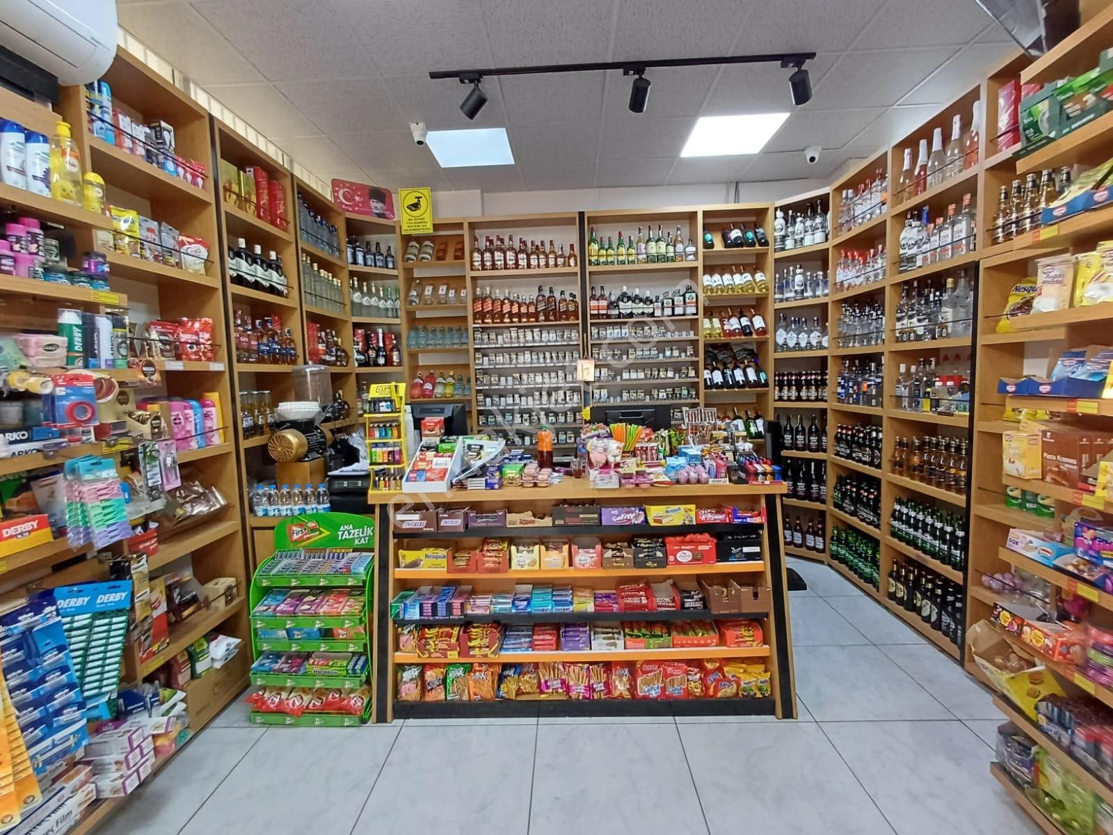 Buca Efeler Satılık Dükkan & Mağaza Efeler Park Yakını 65m² Satılık Dükkan (devren Kiralanabilir)