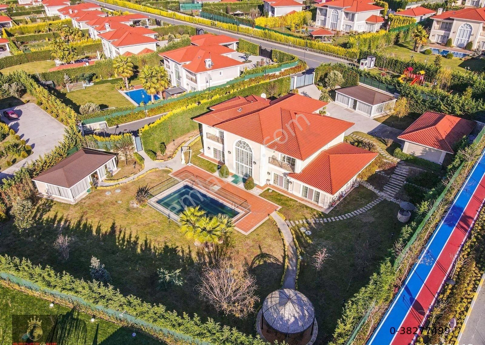 Büyükçekmece Alkent 2000 Satılık Villa Pelikan Batı Mahal Satılık İleria Model 10+1 Villa