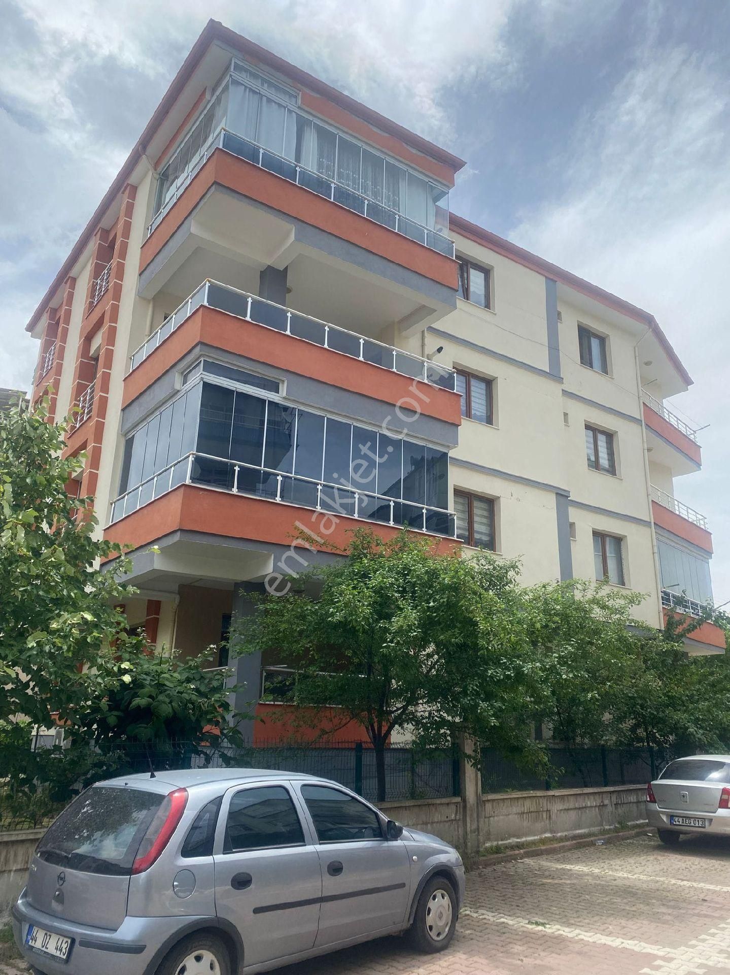 Yeşilyurt Özalper Satılık Daire Satlık Lüx Daire