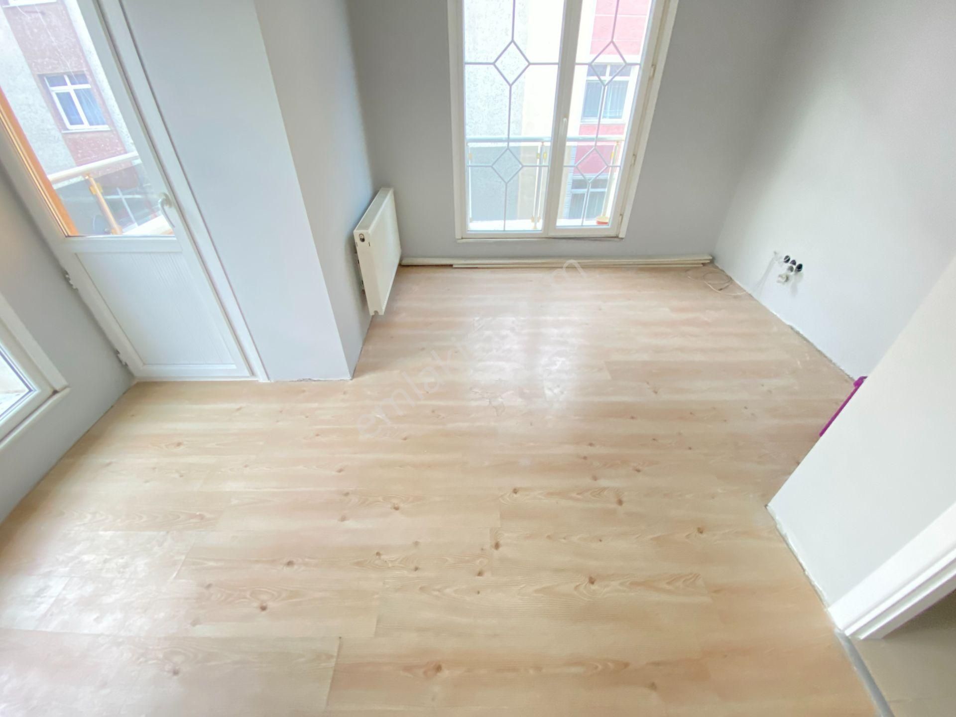 Avcılar Üniversite Mah. Metrobüse Yakın 4+1 Satılık Dublex Daire - Görsel 3