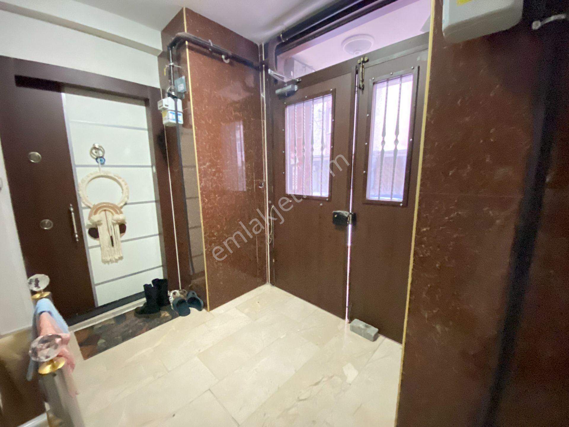 Avcılar Üniversite Mah. Metrobüse Yakın 4+1 Satılık Dublex Daire - Görsel 34