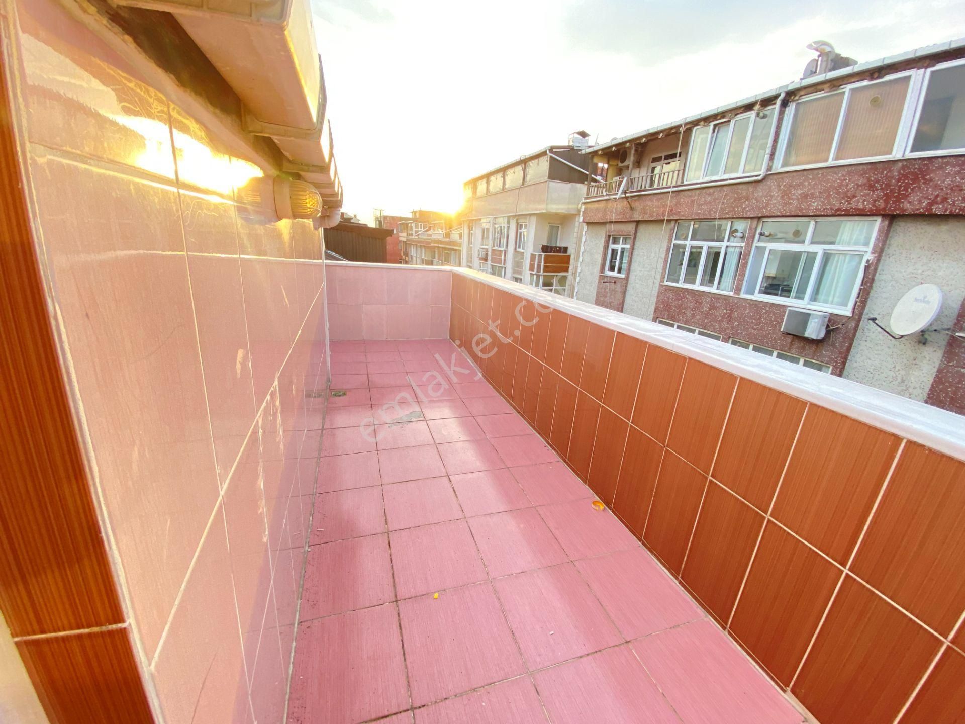 Avcılar Üniversite Mah. Metrobüse Yakın 4+1 Satılık Dublex Daire - Görsel 31