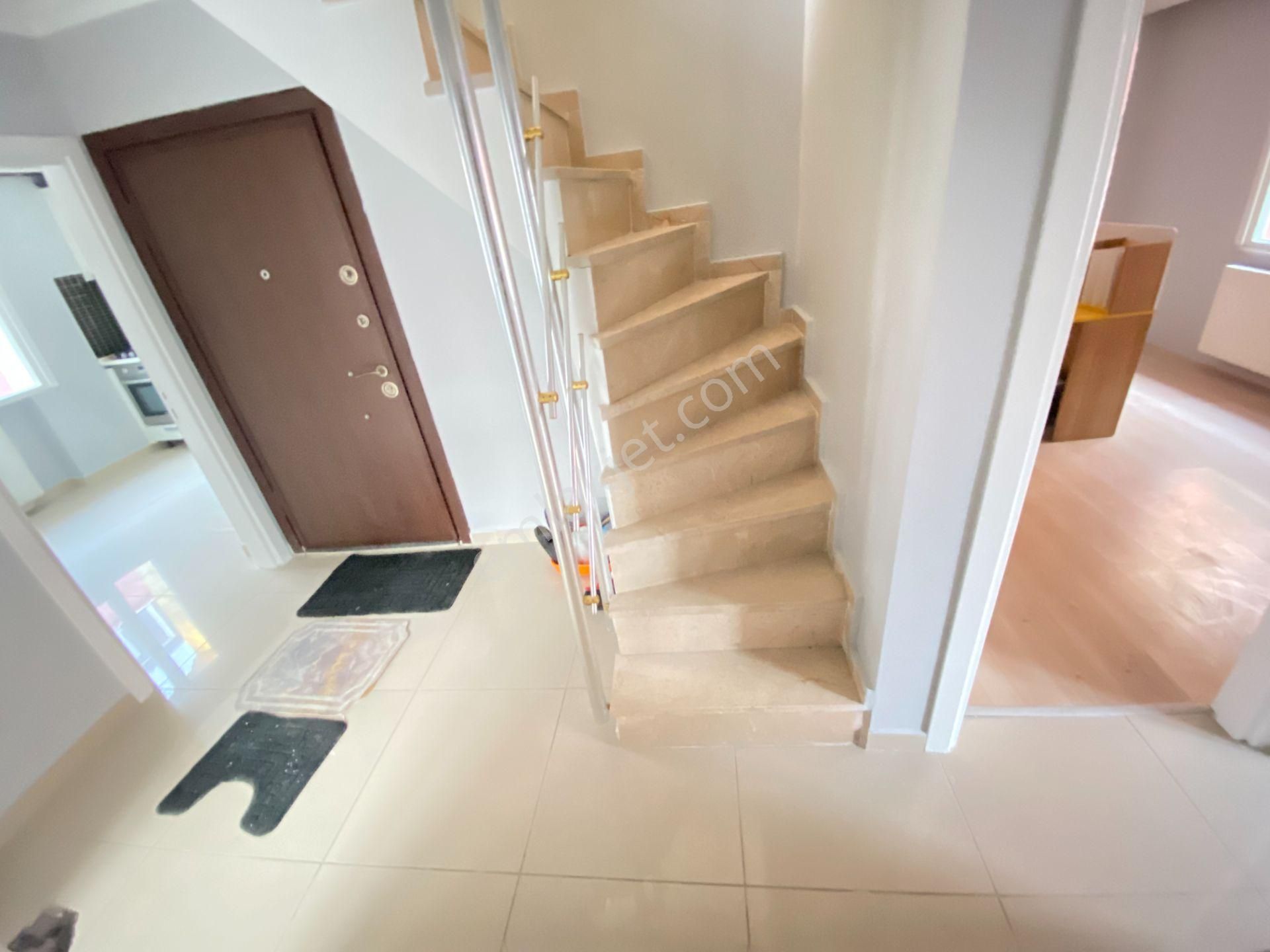 Avcılar Üniversite Mah. Metrobüse Yakın 4+1 Satılık Dublex Daire - Görsel 20